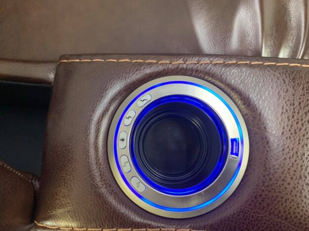 7-piece-leather-sectional-couch-with-3-power-recliners-power-headrests-and-usb.jpg 7 Piece Leather sectional couch with 3 power recliners, power headrests and USB