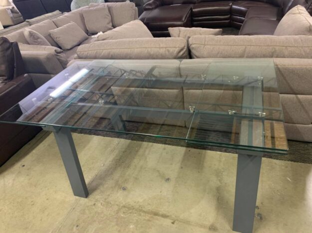 Calligaris Levante Extendable Dining Table. $799