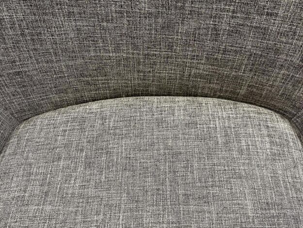 oakley-84-leather-sofa-599.-258221x-20-x-338221.jpg Oakley 84” leather Sofa. $599. 25”x 20” x 33”