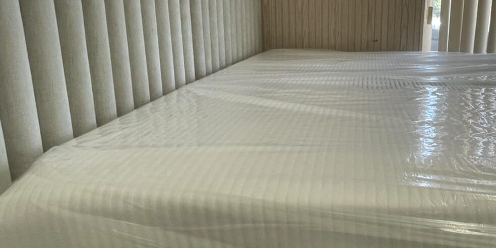 purple-hybrid-mattress-california-king-899.jpg Purple Hybrid Mattress (California King) $899