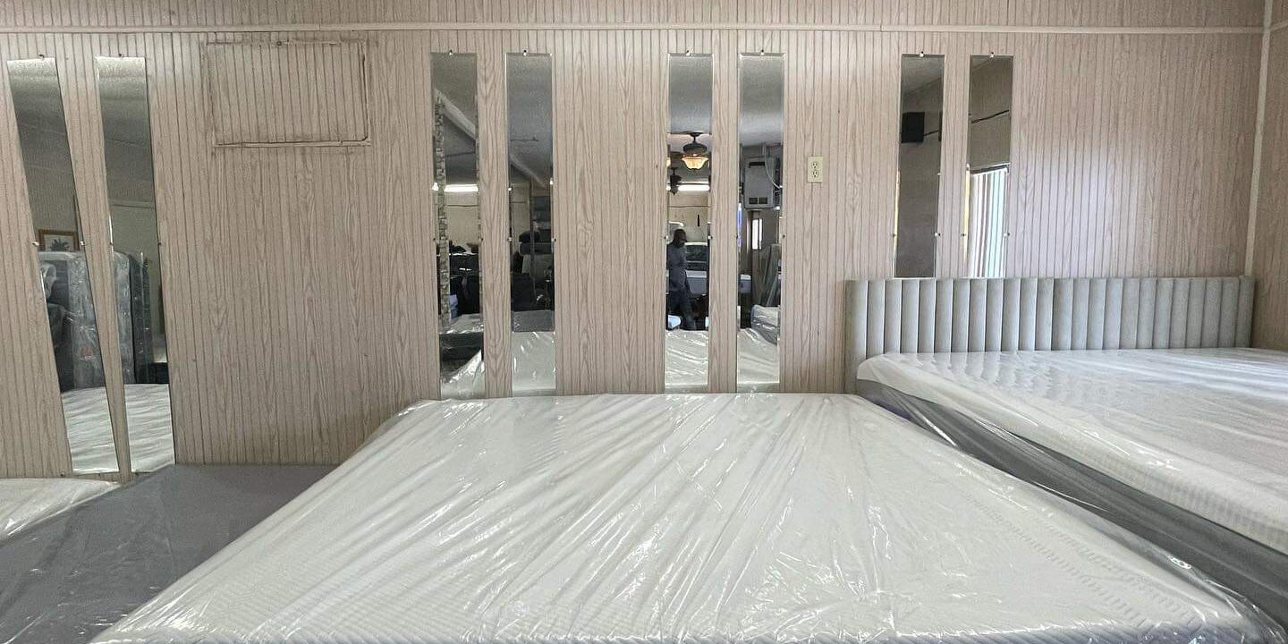 purple-hybrid-mattress-king-size-899.jpg Purple Hybrid Mattress King Size $899