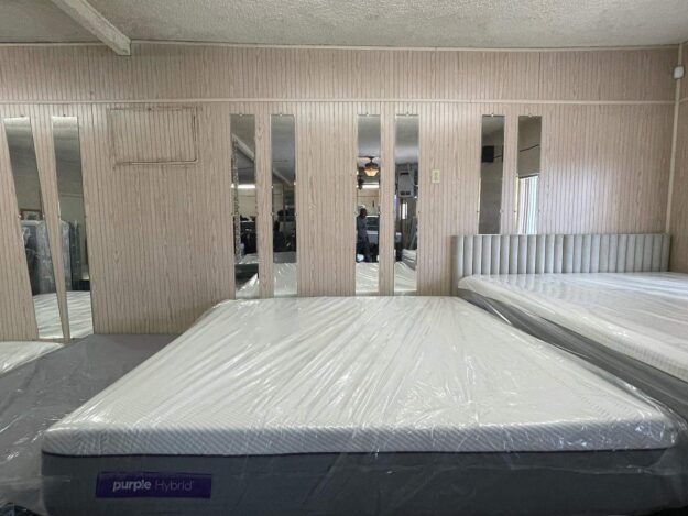 purple-hybrid-mattress-king-size-899.jpg Purple Hybrid Mattress King Size $899